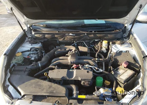 2014 Subaru Outback 2.5I Limited z USA, uszkodzony, nr VIN 4S4BRBPC2E3258161